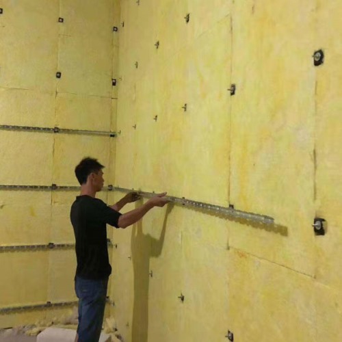 玻璃棉板施工现场